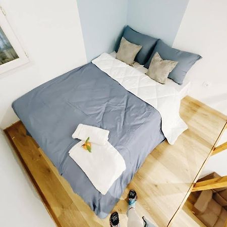 Apartamento Velestinou Private Maisonette Atenas Exterior foto